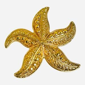 Vintage Gold Tone Starfish Textured Pendant